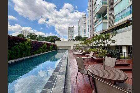 Apartamento à venda com 172m², 3 quartos e 3 vagasPiscina 