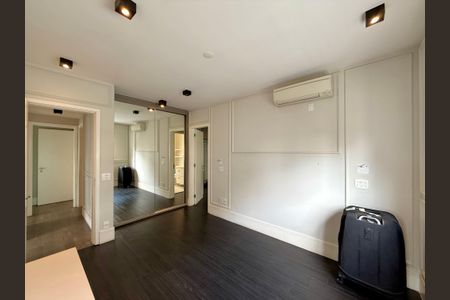 Apartamento à venda com 172m², 3 quartos e 3 vagasSuíte