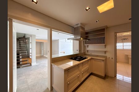 Apartamento à venda com 172m², 3 quartos e 3 vagasCozinha 