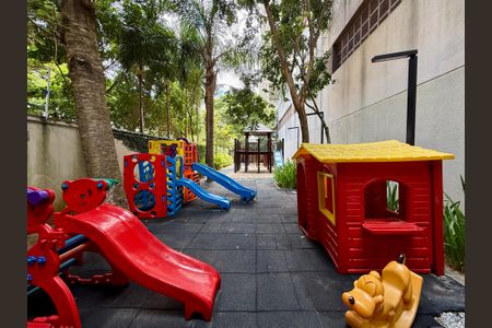 Apartamento à venda com 172m², 3 quartos e 3 vagasPlayground 