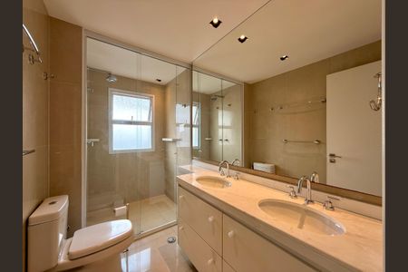 Apartamento à venda com 172m², 3 quartos e 3 vagasBanheiro 2 Suíte 