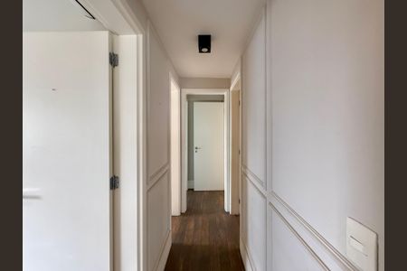 Apartamento à venda com 172m², 3 quartos e 3 vagasCorredor Quartos