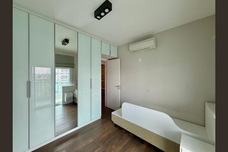 Apartamento à venda com 172m², 3 quartos e 3 vagasQuarto 4