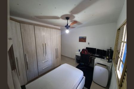 Quarto de casa à venda com 3 quartos, 184m² em Jardim Jamaica, Santo André