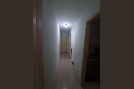 Casa à venda com 184m², 3 quartos e 2 vagasCorredor