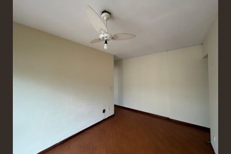 Apartamento para alugar com 80m², 2 quartos e 1 vagaSala