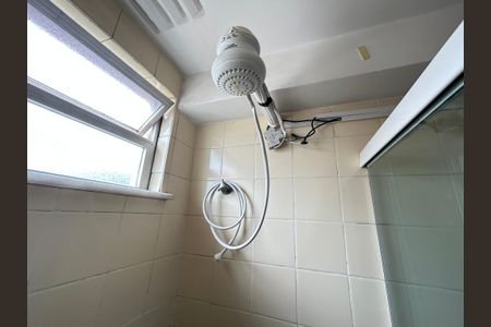 Apartamento para alugar com 80m², 2 quartos e 1 vagaChuveiro