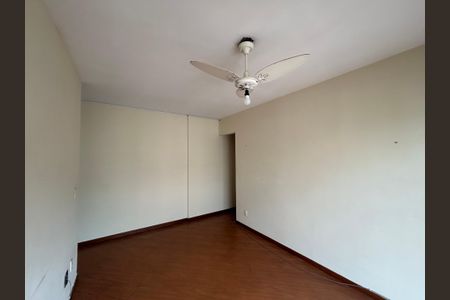 Apartamento para alugar com 80m², 2 quartos e 1 vagaSala