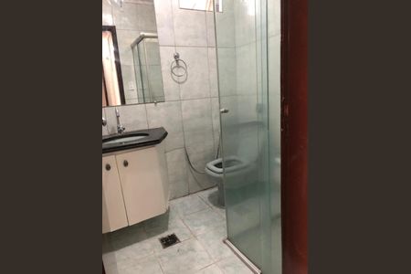 Banheiro de apartamento à venda com 3 quartos, 104m² em Santa Efigênia, Belo Horizonte