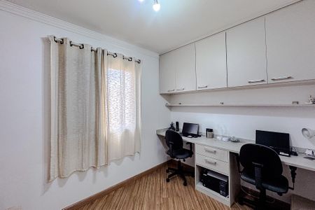 Apartamento à venda com 64m², 2 quartos e 1 vagaQuarto 2
