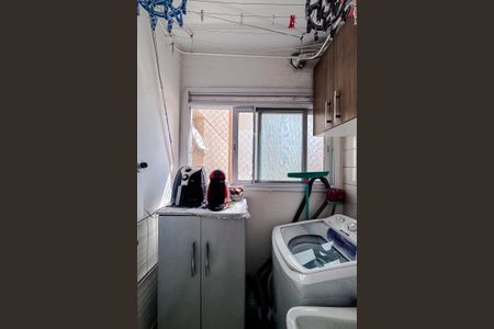 Apartamento à venda com 64m², 2 quartos e 1 vagaÁrea de Serviço