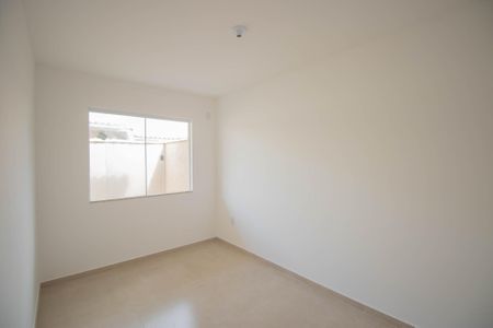Quarto 1 de casa para alugar com 1 quarto, 332m² em Laranjal, São Gonçalo