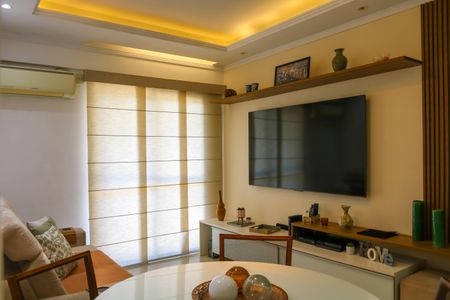 Sala de apartamento à venda com 2 quartos, 81m² em Méier, Rio de Janeiro