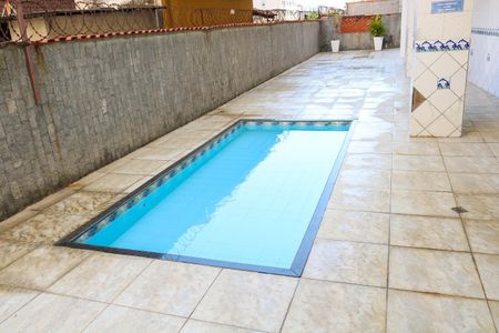 Apartamento à venda com 81m², 2 quartos e 1 vagaÁrea comum - Piscina