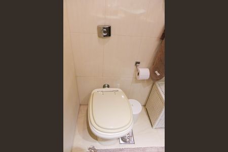 Apartamento à venda com 81m², 2 quartos e 1 vagaBanheiro