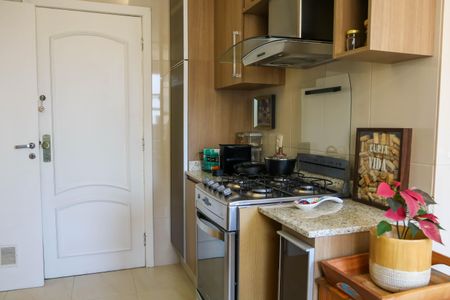Apartamento à venda com 81m², 2 quartos e 1 vagaCozinha