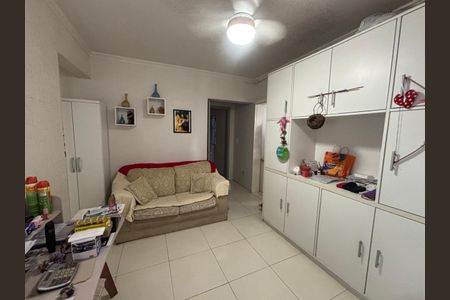 Apartamento à venda com 47m², 1 quarto e sem vaga