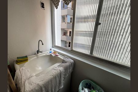 Apartamento à venda com 47m², 1 quarto e sem vaga