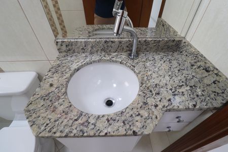Apartamento à venda com 88m², 3 quartos e 2 vagasBanheiro 2