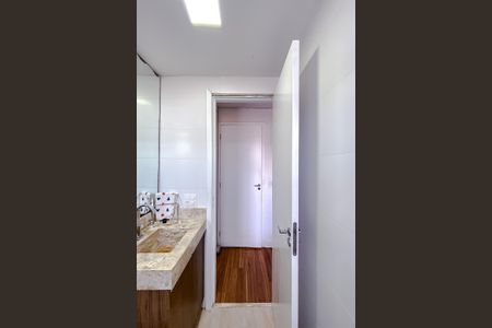 Apartamento à venda com 55m², 2 quartos e 1 vagaBanheiro da Suíte