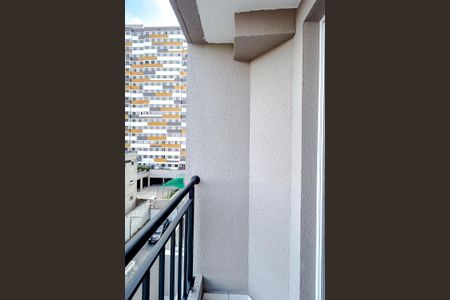 Varanda de kitnet/studio para alugar com 1 quarto, 27m² em Tatuapé, São Paulo