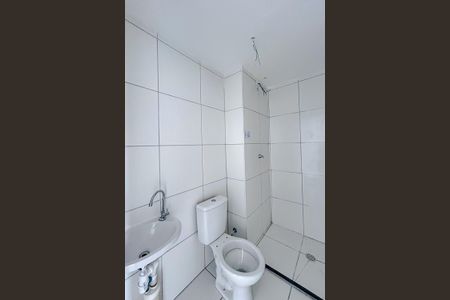 Banheiro de kitnet/studio para alugar com 1 quarto, 27m² em Tatuapé, São Paulo