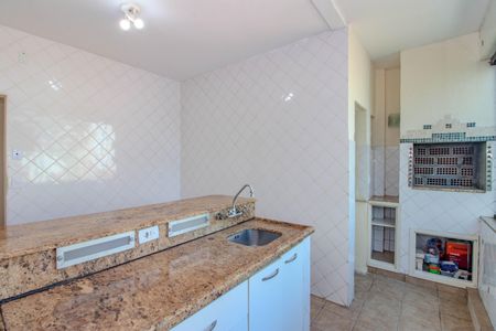 Apartamento à venda com 90m², 2 quartos e sem vaga Apartamento à venda com 90m², 2 quartos e sem vagaCozinha