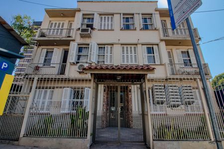 Apartamento à venda com 90m², 2 quartos e sem vaga Apartamento à venda com 90m², 2 quartos e sem vagaFachada