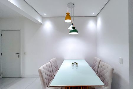 Apartamento à venda com 69m², 2 quartos e 1 vagaSala de Jantar