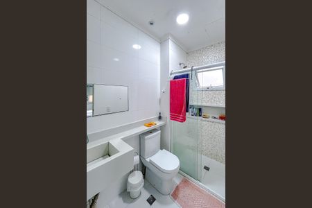 Apartamento à venda com 69m², 2 quartos e 1 vagaBanheiro da Suíte