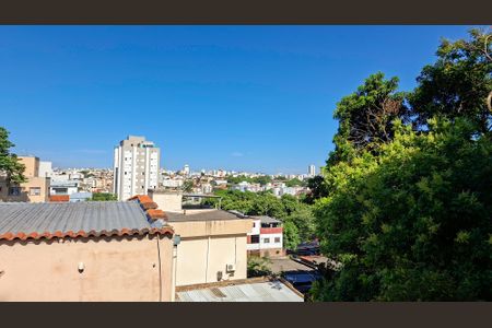 Casa para alugar com 2 quartos, 35m² em Pompéia, Belo Horizonte