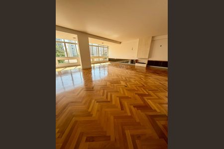 Apartamento à venda com 440m², 4 quartos e 3 vagas Apartamento à venda com 440m², 4 quartos e 3 vagasSala