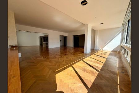 Apartamento à venda com 440m², 4 quartos e 3 vagas Apartamento à venda com 440m², 4 quartos e 3 vagasSala