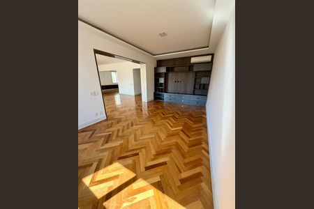 Apartamento à venda com 440m², 4 quartos e 3 vagas Apartamento à venda com 440m², 4 quartos e 3 vagasSala