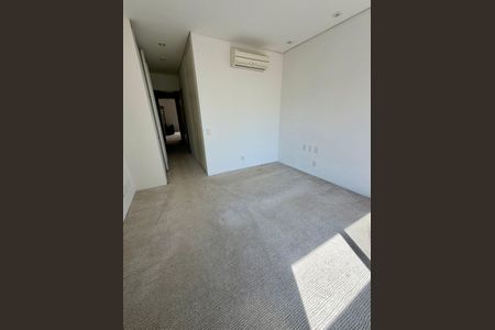 Apartamento à venda com 440m², 4 quartos e 3 vagas Apartamento à venda com 440m², 4 quartos e 3 vagasQuarto