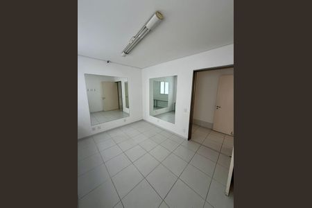 Apartamento à venda com 440m², 4 quartos e 3 vagas Apartamento à venda com 440m², 4 quartos e 3 vagasQuarto