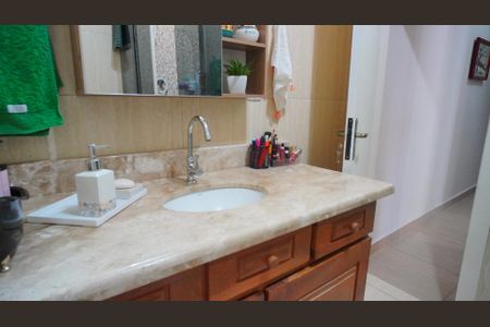 Apartamento à venda com 65m², 3 quartos e sem vagaBanheiro 1