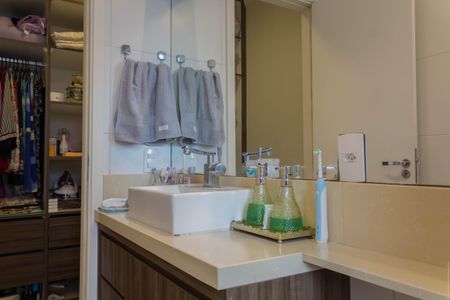 Apartamento à venda com 60m², 2 quartos e 1 vagaBanheiro da Suíte 1