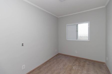 Quarto 1 de apartamento para alugar com 2 quartos, 45m² em Jardim Modelo, São Paulo