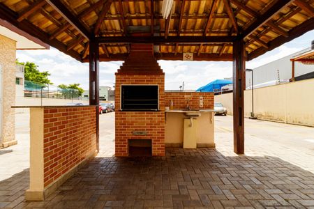 Apartamento para alugar com 45m², 2 quartos e 1 vagaÁrea comum - Churrasqueira