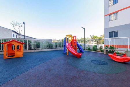 Apartamento para alugar com 40m², 2 quartos e sem vagaÁrea comum - Playground