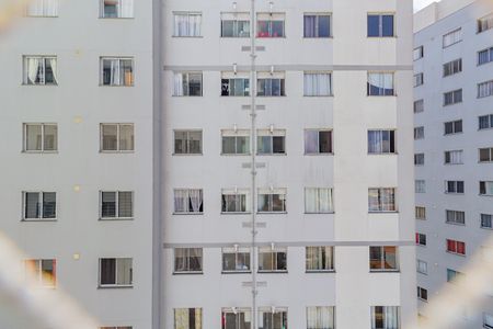 Vista do Quarto 1 de apartamento para alugar com 2 quartos, 40m² em Parque Maria Helena, São Paulo
