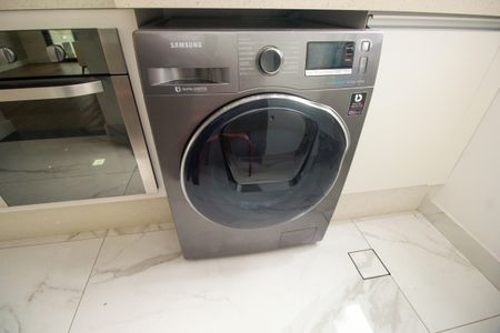 Apartamento à venda com 60m², 2 quartos e 2 vagasÁrea de Serviço