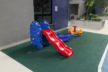 Apartamento à venda com 60m², 2 quartos e 2 vagasPlayground