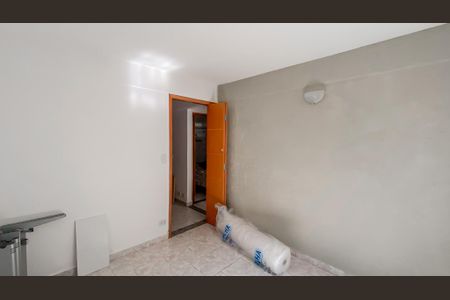 Quarto 1 de apartamento para alugar com 2 quartos, 50m² em Jardim Marilu, São Paulo