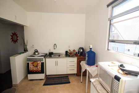 Apartamento para alugar com 69m², 2 quartos e 1 vagaCozinha e Área de Serviço