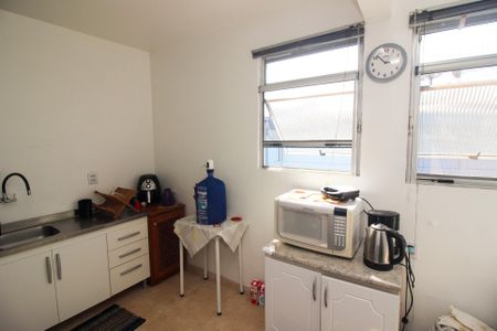 Apartamento para alugar com 69m², 2 quartos e 1 vagaCozinha e Área de Serviço