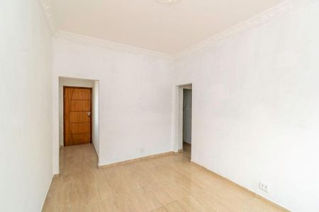 Sala de apartamento para alugar com 2 quartos, 66m² em Olaria, Rio de Janeiro