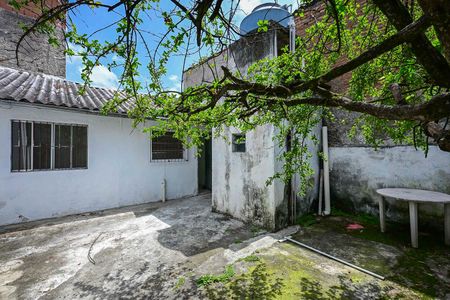 Casa para alugar com 25m², 1 quarto e sem vagaQuintal