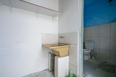 Casa para alugar com 25m², 1 quarto e sem vagaÁrea de Serviço